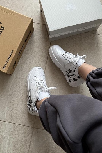 Кроссовки Nike Air Force 1 Low x Supreme x Comme Des Garçons   