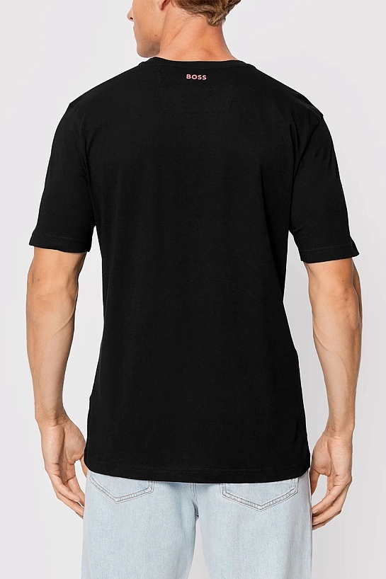 Мужская футболка Hugo Boss чёрного цвета