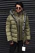 Утеплённая куртка оливкового цвета Moncler logo-patch
