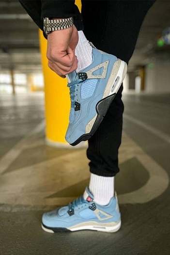 Кроссовки Nike Air Jordan 4 “University Blue”   