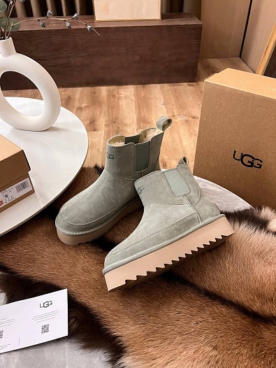 Женские замшевые ботинки с мехомм UGG Dipper - Grey   