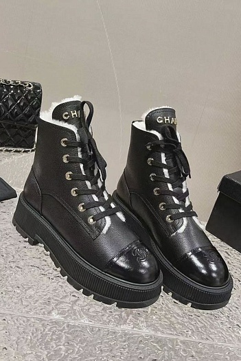 Женские кожаные ботинки с мехом Chanel Premium   