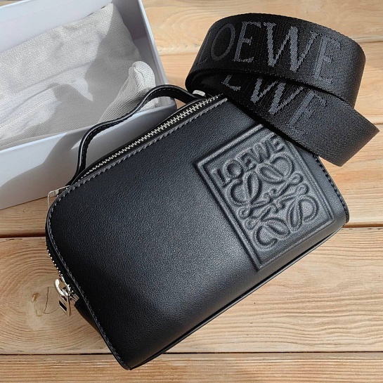 Кожаная сумка Loewe Mini Camera Crossbody 18x14 см - Black