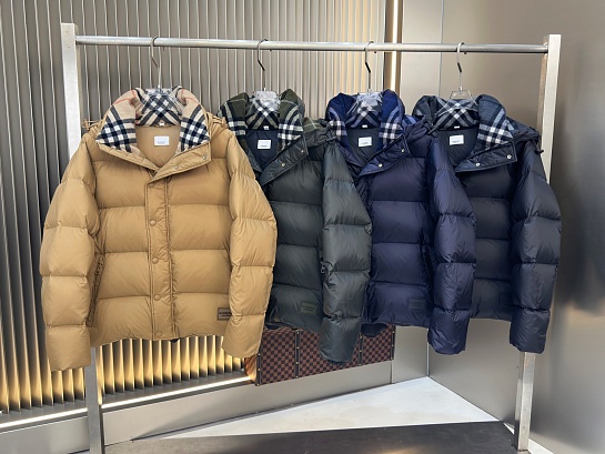 Мужской пуховик Burberry Halsby - Beige