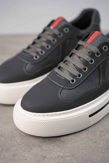 Комбинированные кроссовки Prada logo-stripe - Grey   