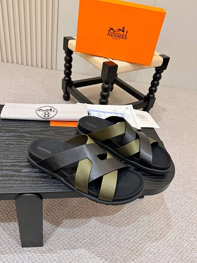 Кожаные шлёпанцы Hermes Kazimir    