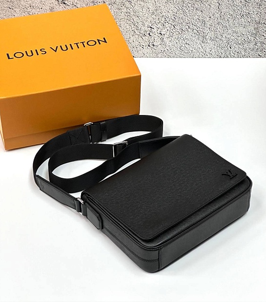 Сумка Louis Vuitton District PM Premium 26x20x7 см