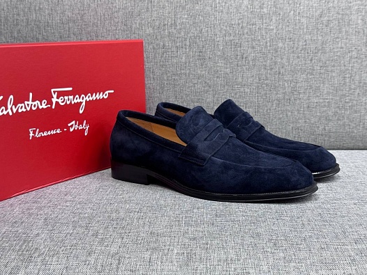 Мужские замшевые лоферы Salvatore Ferragamo   