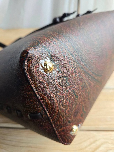 Кожаная сумка Etro с узором пейсли 30x26 см   