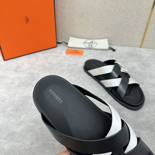 Мужские шлёпанцы Hermes Kazimir - Black / White
