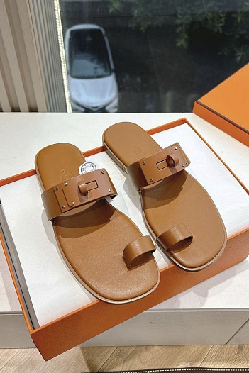 Женские кожаные шлёпанцы Hermes July Kelly premium   