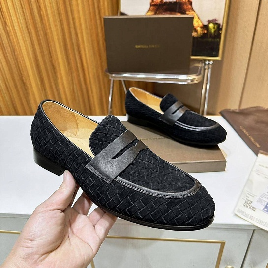 Мужские замшевые лоферы Bottega Veneta Intrecciato - Black