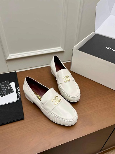 Женские кожаные лоферы Chanel premium   