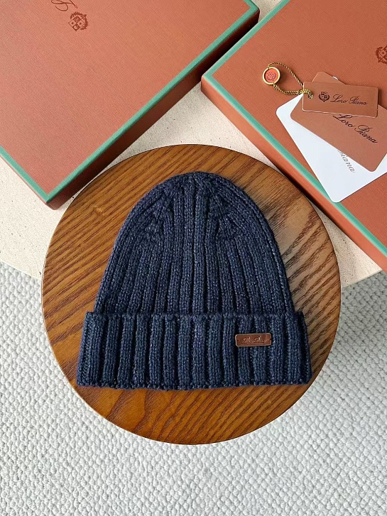 Мужская шапка Loro Piana Niseko Premium - Light Blue