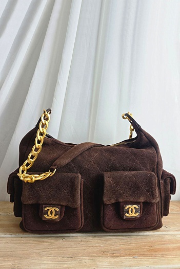 Замшевая сумка Chanel 31x20 см   