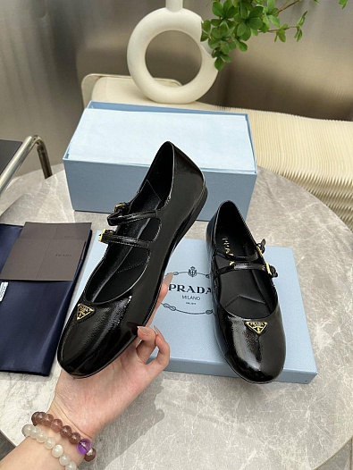 Женские кожаные балетки Prada Naplak чёрного цвета   