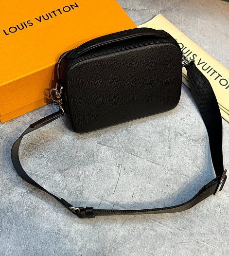 Кожаная сумка Louis Vuitton Avenue Messenger Premium 22.6x15.5x7 см   
