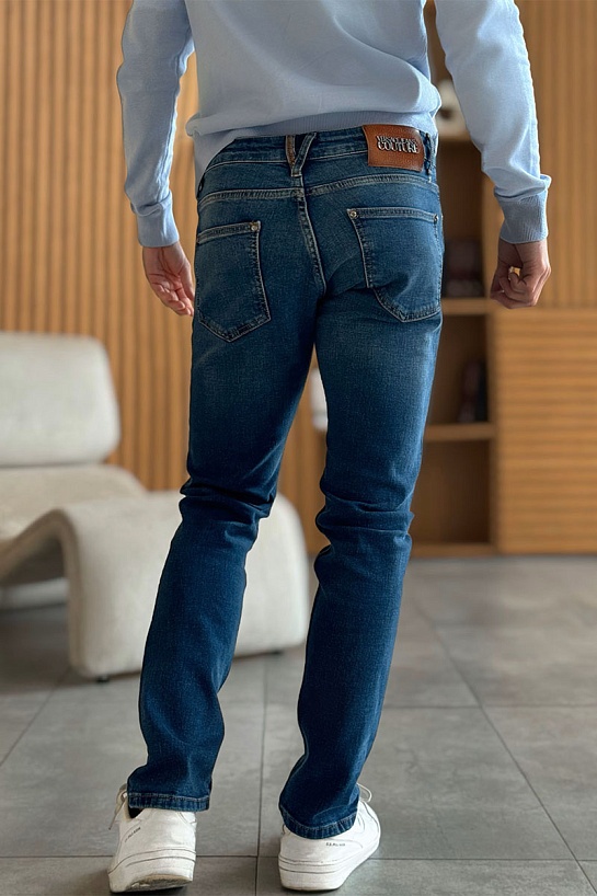Мужские джинсы синего цвета Versace Jeans Couture