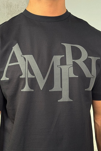 Футболка чёрного цвета Amiri staggered logo   
