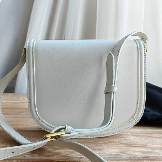 Кожаная сумка Yves Saint Laurent 19x17 см   