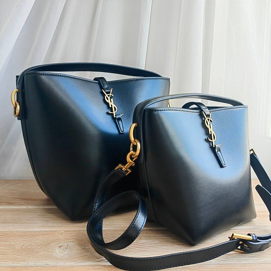 Кожаная сумка Yves Saint Laurent Le 37 bucket bag 20x25 см