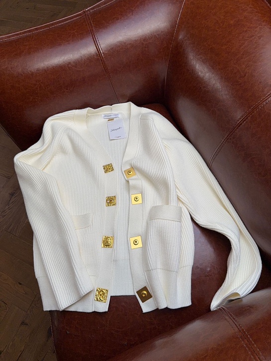 Белый женский жакет Schiaparelli