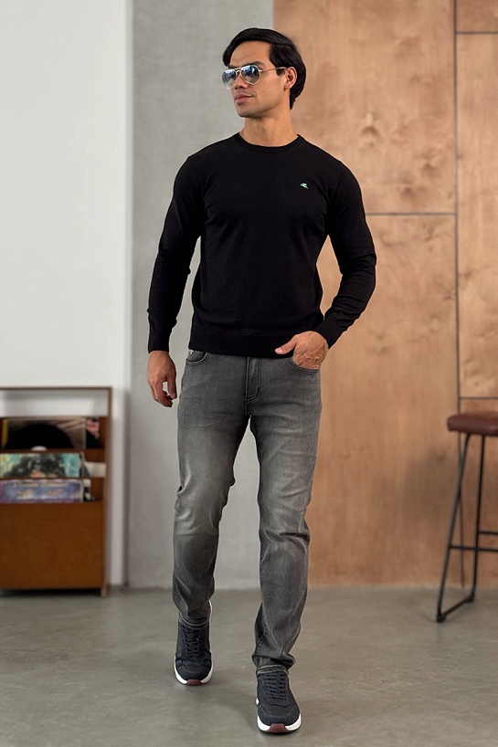 Мужские серые джинсы Prada