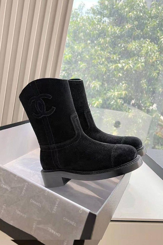 Женские замшевые сапоги Chanel Premium - Black