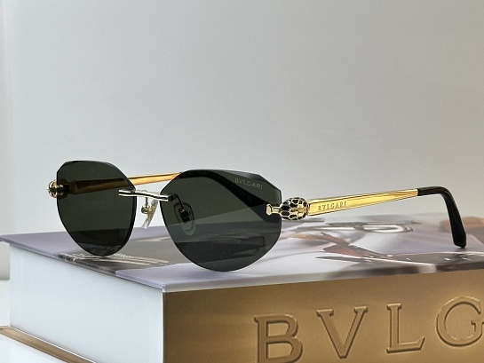 Солнцезащитные очки Bvlgari Serpenti