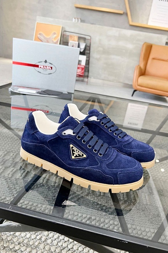 Замшевые кроссовки Prada logo-plaque - Blue