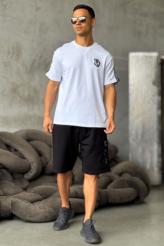 Белая оверсайз футболка Dior