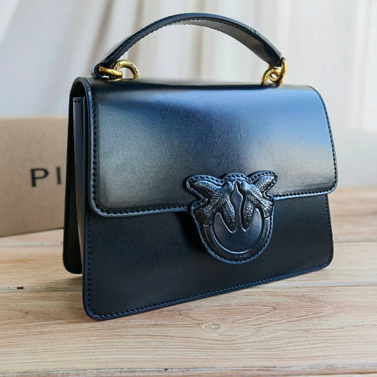Кожаная сумка Love Bag 20x15 см