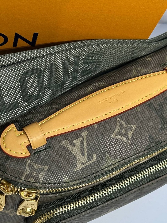 Кожаная сумка Louis Vuitton Rush Bumbag premium 30x15x8 см