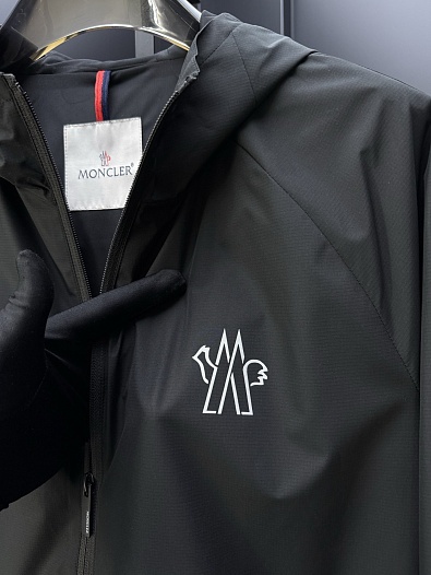 Мужская чёрная ветровка Moncler    