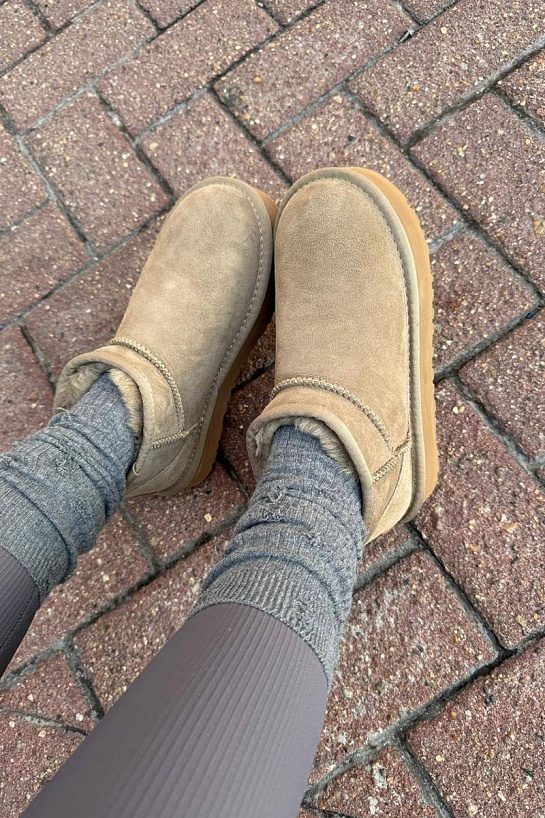 Женские ботинки UGG Classic Ultra Mini Platform - Beige