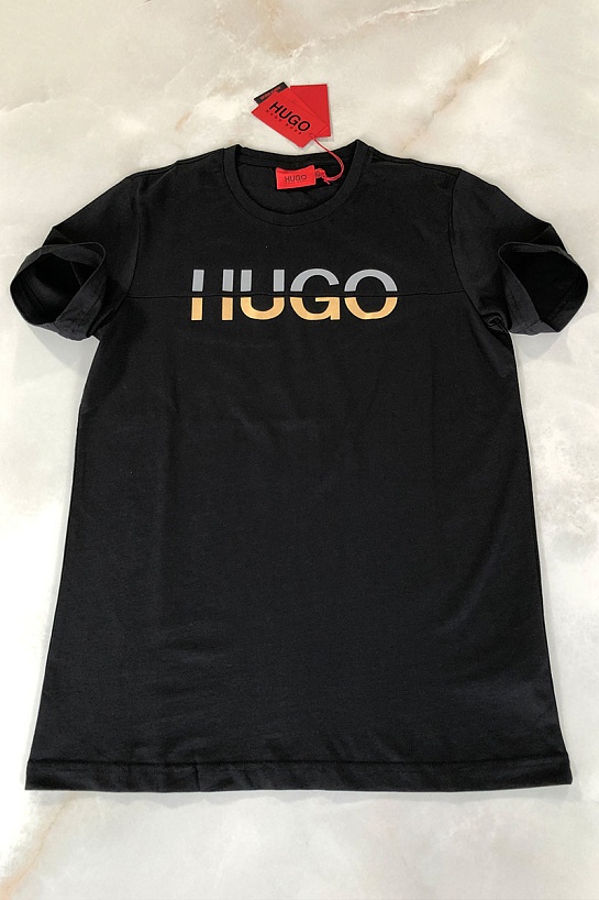 Мужская чёрная футболка Hugo Boss