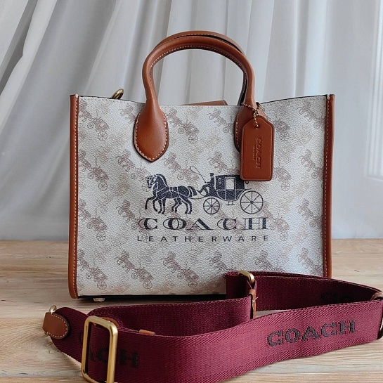 Женская сумка Coach Ace Tote 26 With Horse And Carriage Print 26x20 см (4 расцветки)
