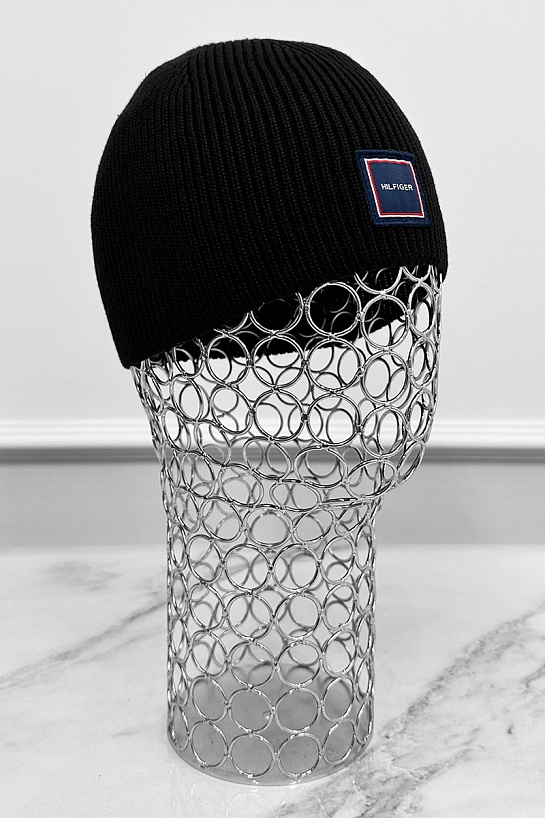 Мужская чёрная шапка Tommy Hilfiger logo-patch