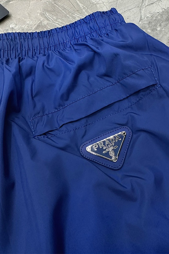 Синие шорты Prada logo-embroidered