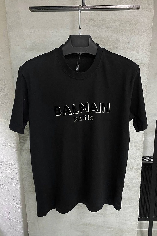 Футболка чёрного цвета Balmain Textured logo