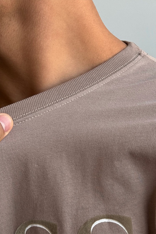 Мужская бежевая футболка Hugo Boss