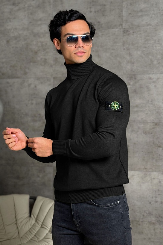 Водолазка чёрного цвета compass-patch