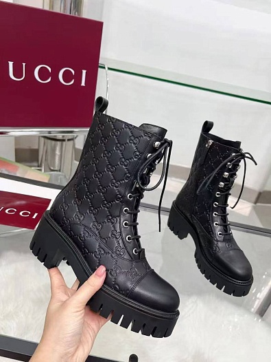 Женские кожаные ботинки Gucci Double G   