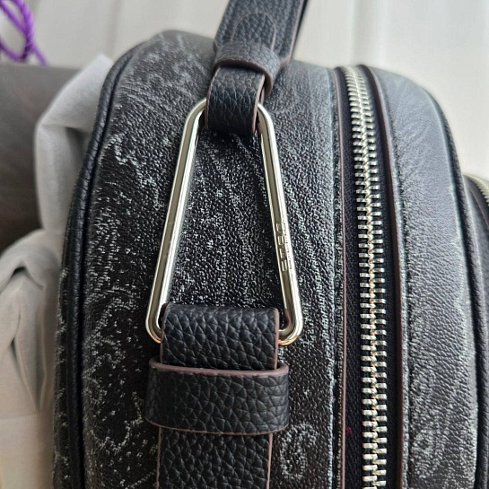 Кожаный рюкзак Etro с узором плейсли 30x24 см