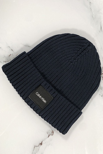 Мужская шапка тёмно-синего цвета Calvin Klein logo-patch   