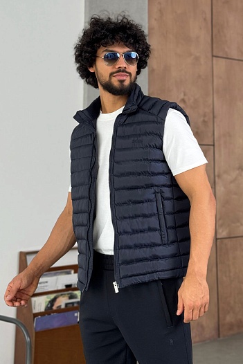 Мужской синий жилет Hugo Boss   