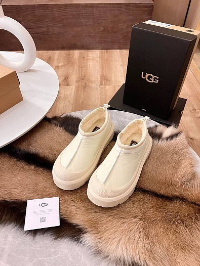 Женские замшевые ботинки UGG Tasman Hybrid - White   