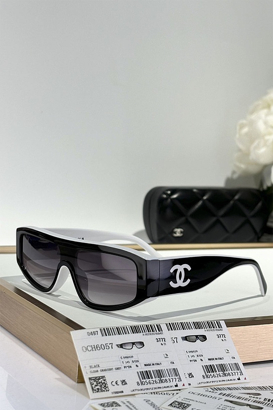 Солнцезащитные очки Chanel Cat Eye