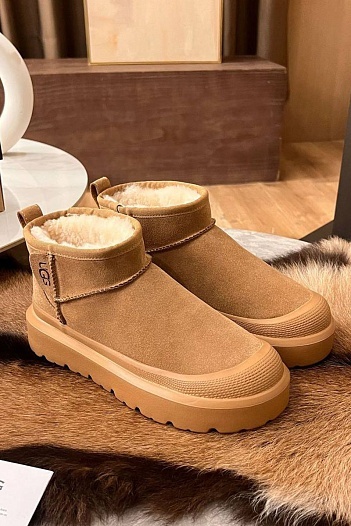 Женские замшевые ботинки UGG Classic Mini Hybrid - Chestnut   