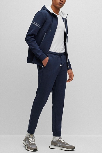 Тёмно-синий спортивный костюм Hugo Boss   